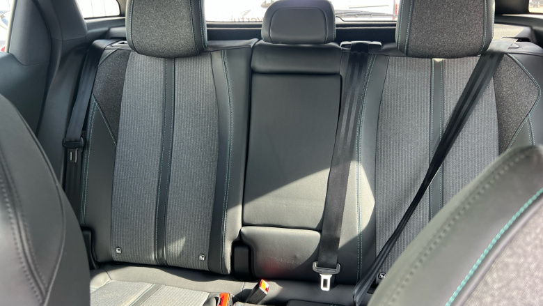 Peugeot 3008 1.6 Hybrid 180 Allure 5dr e-EAT8 Estate